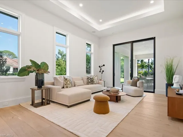 500 Ridge Dr, Naples, Florida 34108