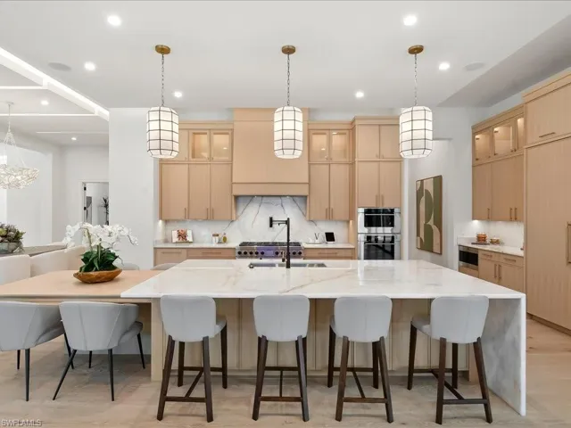 500 Ridge Dr, Naples, Florida 34108