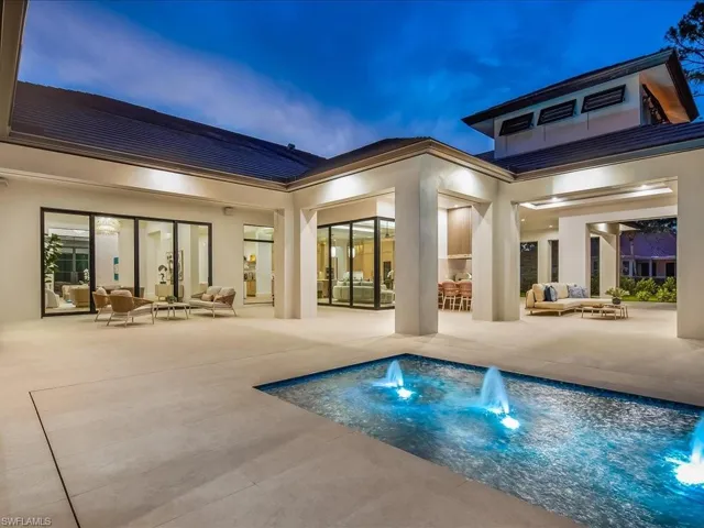 500 Ridge Dr, Naples, Florida 34108