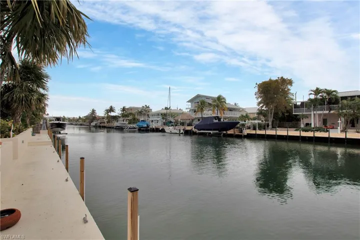 140  Severino  DR, Islamorada, FL 33036
