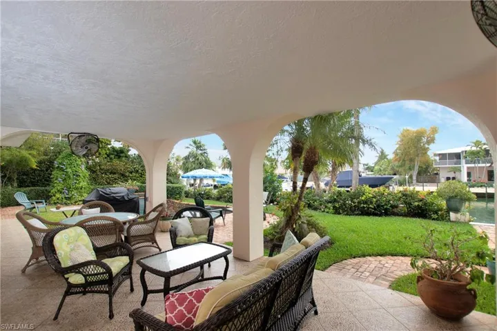 140  Severino  DR, Islamorada, FL 33036