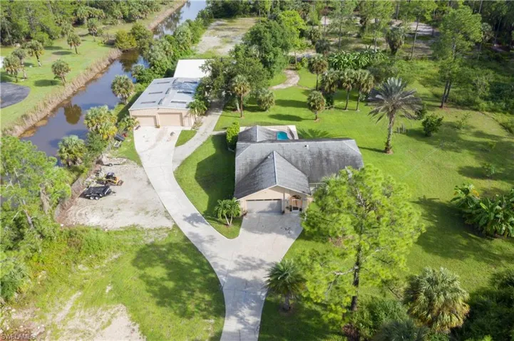 1333 20th Ave Ne, Naples, Florida 34120