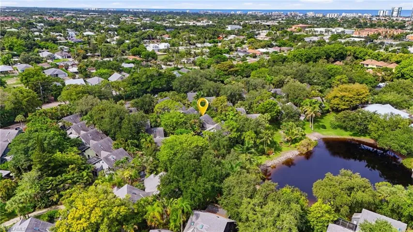 1281 Solana Rd, Naples, Florida 34103