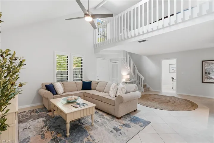 1281 Solana Rd, Naples, Florida 34103