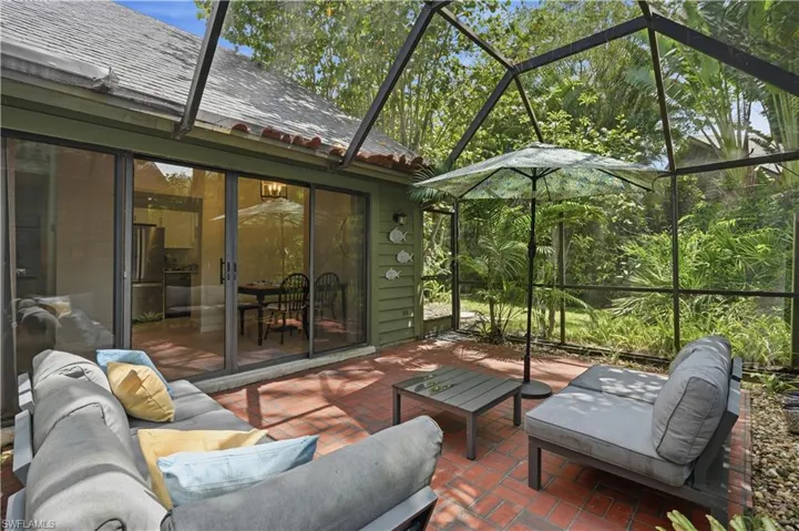 1281 Solana Rd, Naples, Florida 34103