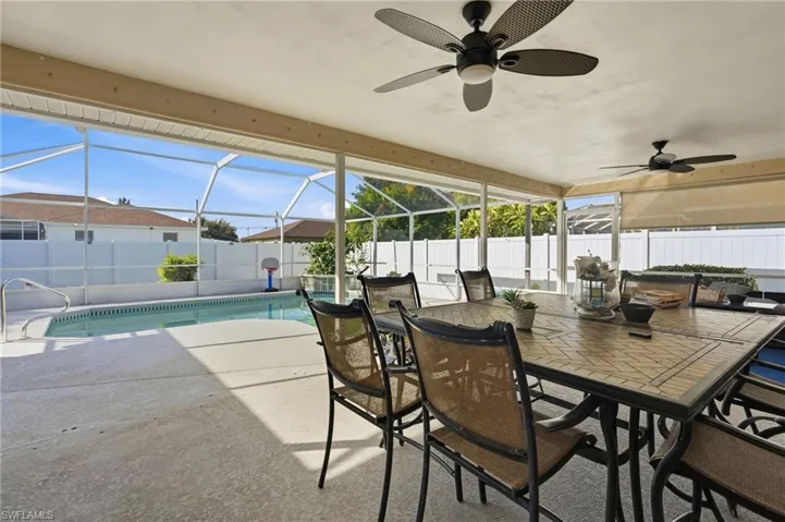 1312 Sw 27th Ter, Cape Coral, Florida 33914