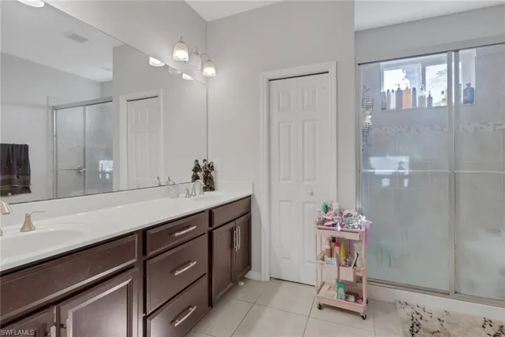 10884 Alvara Way, Bonita Springs, Florida 34135