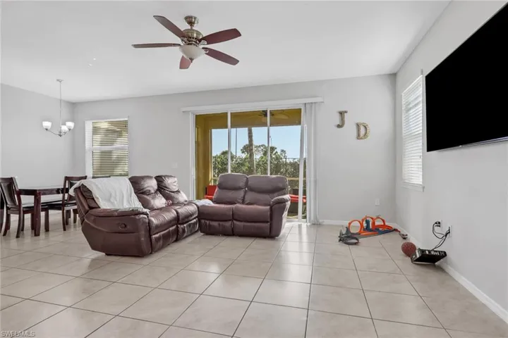 10884 Alvara Way, Bonita Springs, Florida 34135