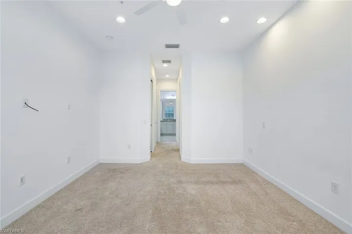 6549  Dominica  DR, Naples, FL 34113