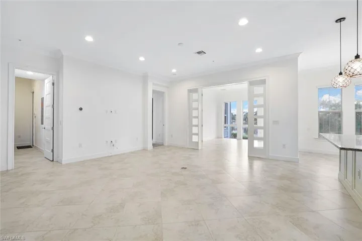 6549  Dominica  DR, Naples, FL 34113