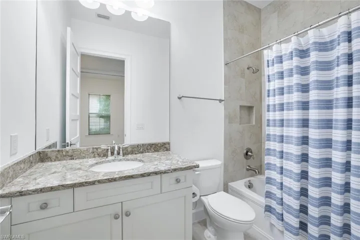 6549  Dominica  DR, Naples, FL 34113
