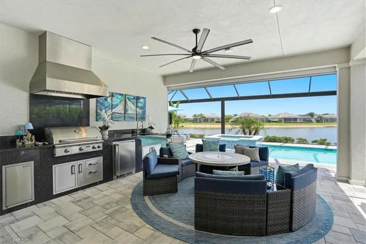 14386 Laguna Springs Ln, Naples, Florida 34114
