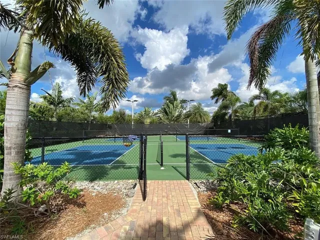 14386 Laguna Springs Ln, Naples, Florida 34114