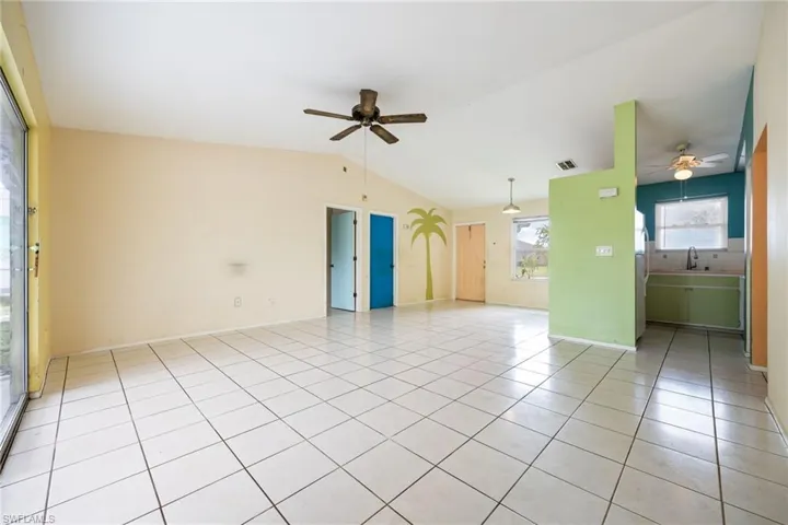 1333 Sw 5th Pl, Cape Coral, Florida 33991