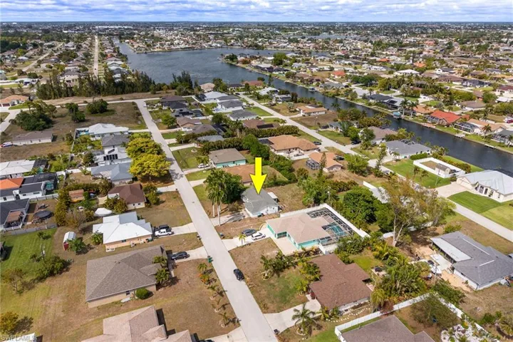1333 Sw 5th Pl, Cape Coral, Florida 33991