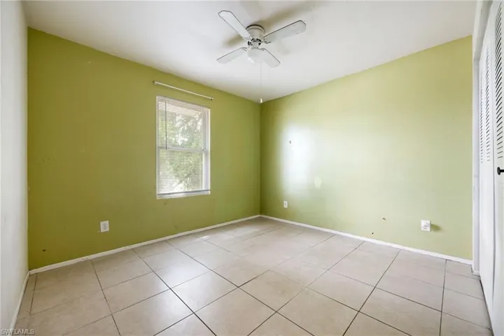 1333 Sw 5th Pl, Cape Coral, Florida 33991