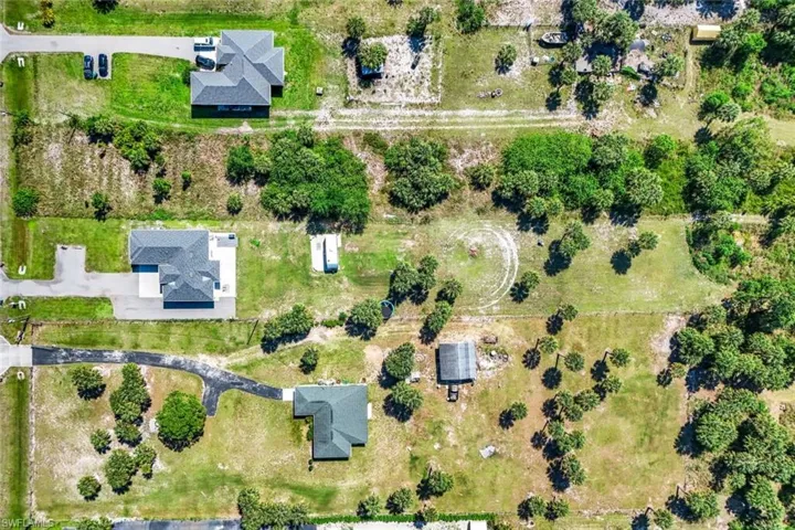 3460  20th NE AVE, Naples, FL 34120