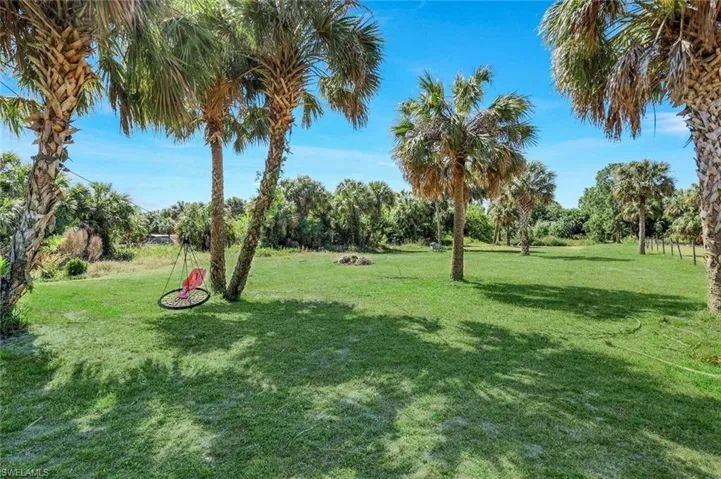 3460  20th NE AVE, Naples, FL 34120