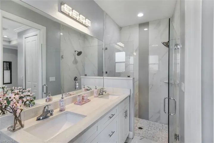 3460  20th NE AVE, Naples, FL 34120
