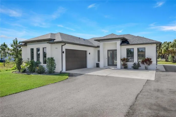 3460  20th NE AVE, Naples, FL 34120