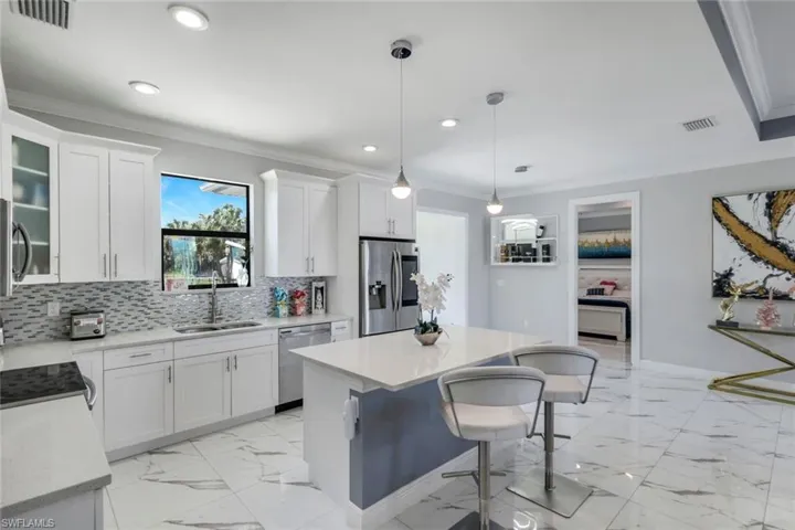 3460  20th NE AVE, Naples, FL 34120