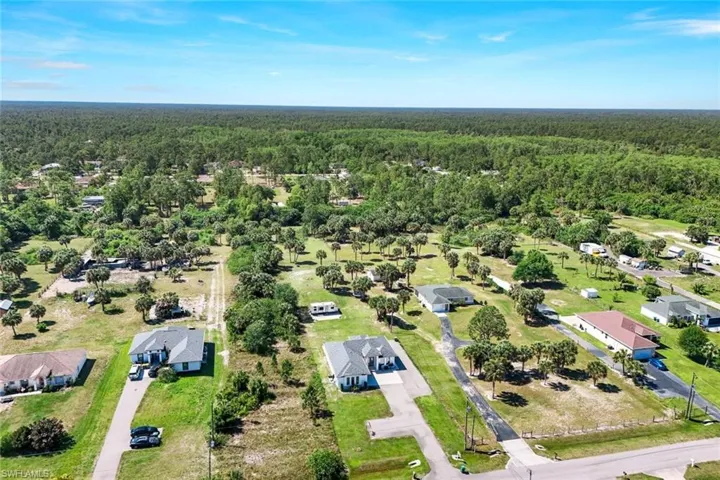3460  20th NE AVE, Naples, FL 34120