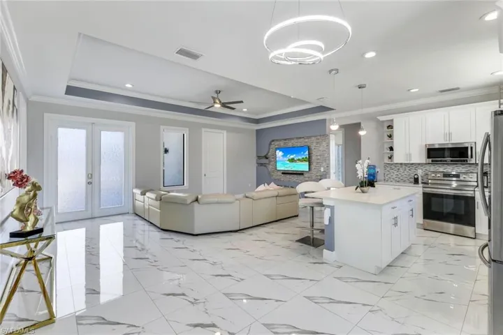 3460  20th NE AVE, Naples, FL 34120