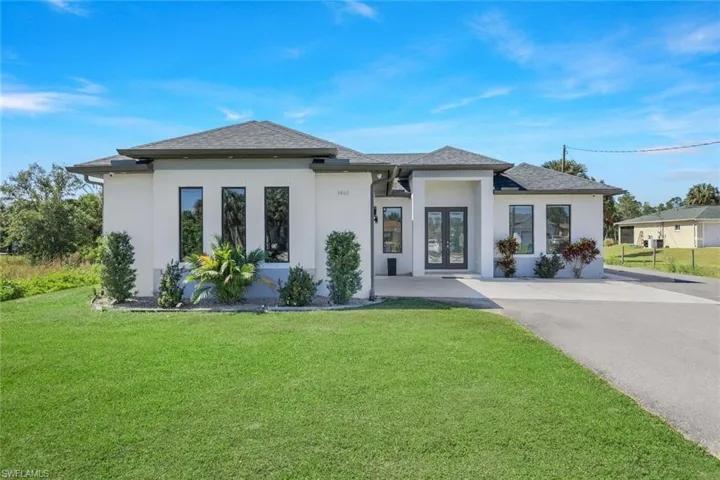 3460  20th NE AVE, Naples, FL 34120
