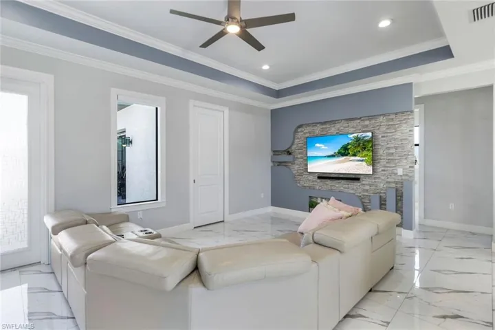 3460  20th NE AVE, Naples, FL 34120