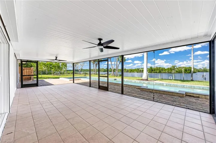 335  Shore  DR, Fort Myers, FL 33905