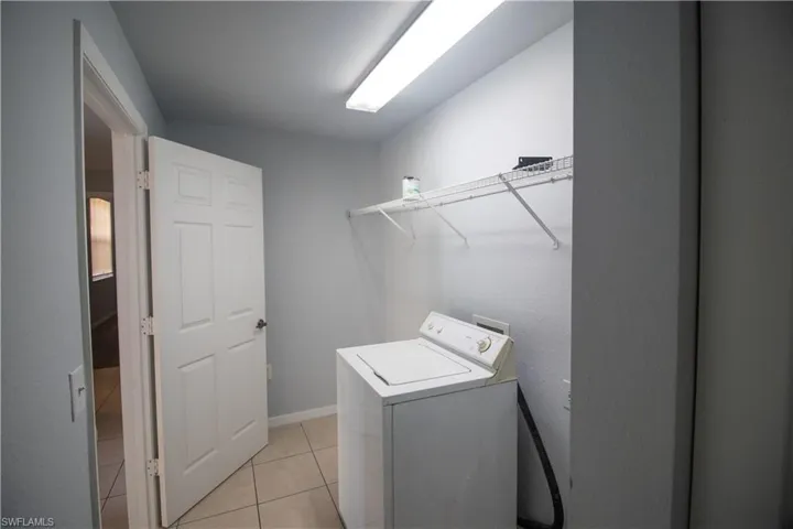 Laundry room with washer / clothes