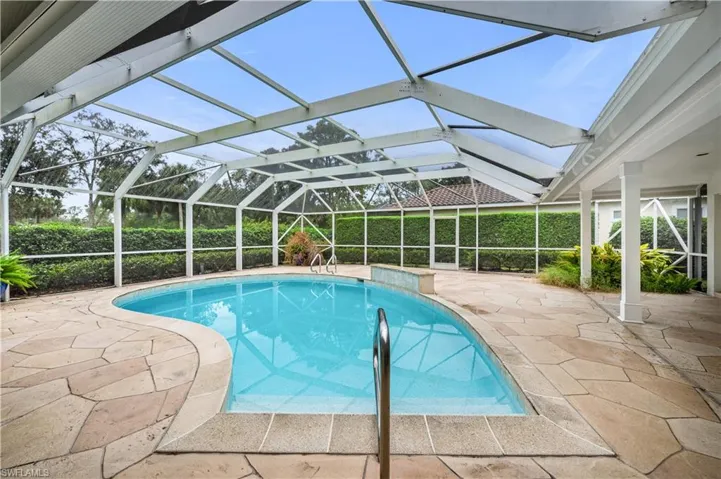 199  Edgemere S WAY, Naples, FL 34105