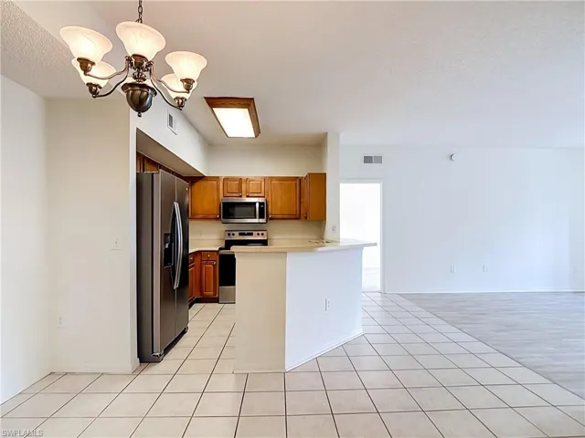 15585 Ocean Walk Cir 204, Fort Myers, Florida 33908