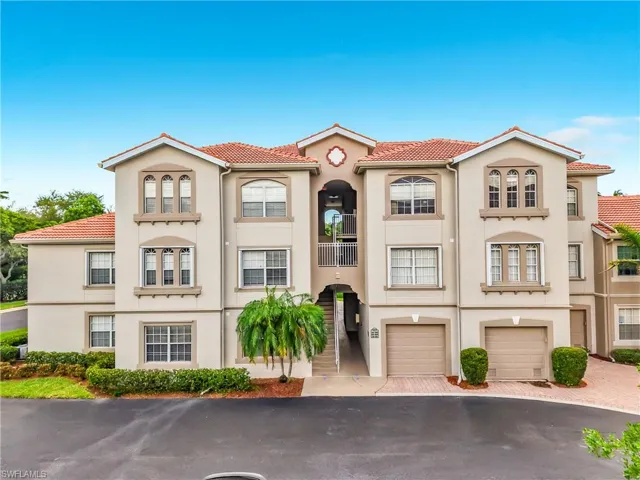 15585 Ocean Walk Cir 204, Fort Myers, Florida 33908
