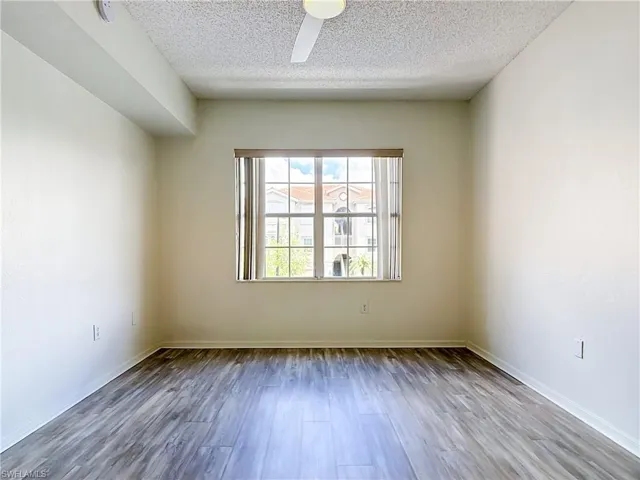 15585 Ocean Walk Cir 204, Fort Myers, Florida 33908