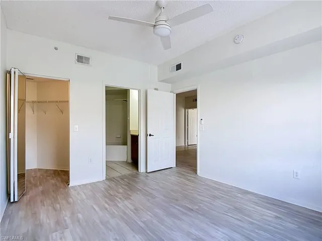 15585 Ocean Walk Cir 204, Fort Myers, Florida 33908