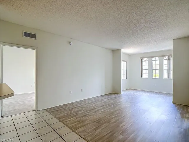 15585 Ocean Walk Cir 204, Fort Myers, Florida 33908