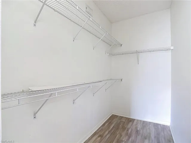 15585 Ocean Walk Cir 204, Fort Myers, Florida 33908