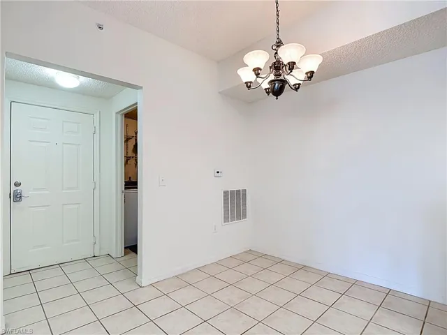15585 Ocean Walk Cir 204, Fort Myers, Florida 33908