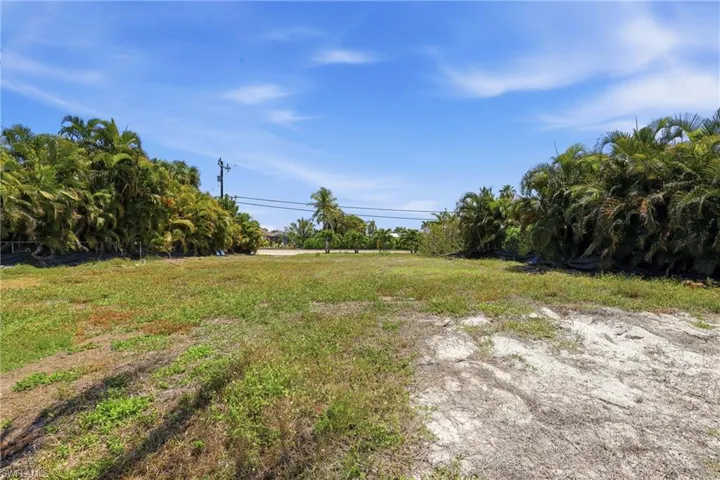 5606 Driftwood Pkwy, Cape Coral, Florida 33904