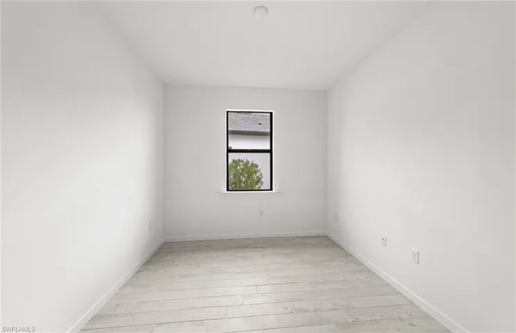 2059  Don Benito  WAY, Naples, FL 34120