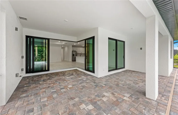2059  Don Benito  WAY, Naples, FL 34120