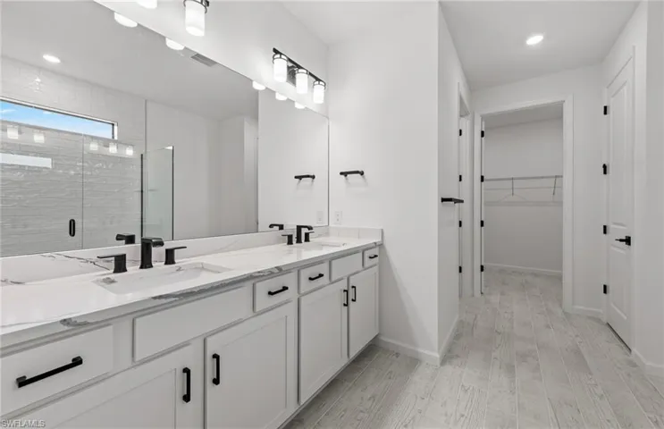 2059  Don Benito  WAY, Naples, FL 34120