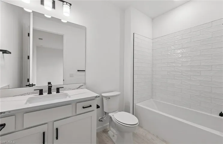 2059  Don Benito  WAY, Naples, FL 34120