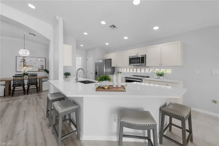 9053 Astonia Way, Estero, Florida 33967