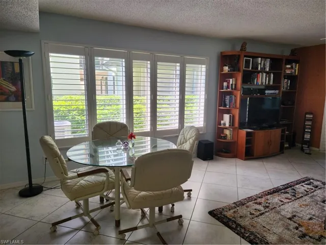 1629 Spoonbill Ln 1629-a, Naples, Florida 34105