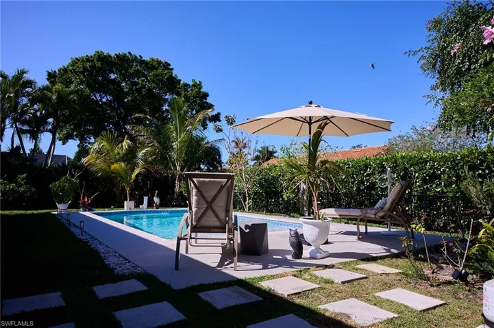 186 Muirfield Cir, Naples, Florida 34113