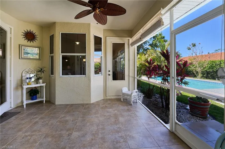 186 Muirfield Cir, Naples, Florida 34113