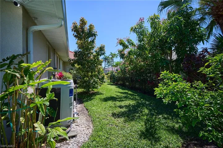186 Muirfield Cir, Naples, Florida 34113