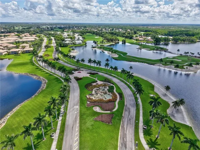 6155 Dogleg Dr, Naples, Florida 34113